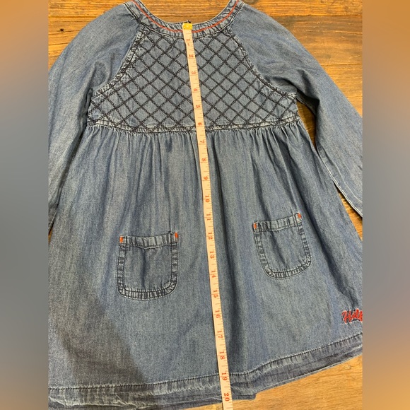 Tommy Hilfiger Denim Dress long sleeve red stitching (5 years) - Picture 2 of 12